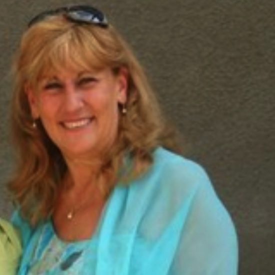 Language naturally teacher Sylvie